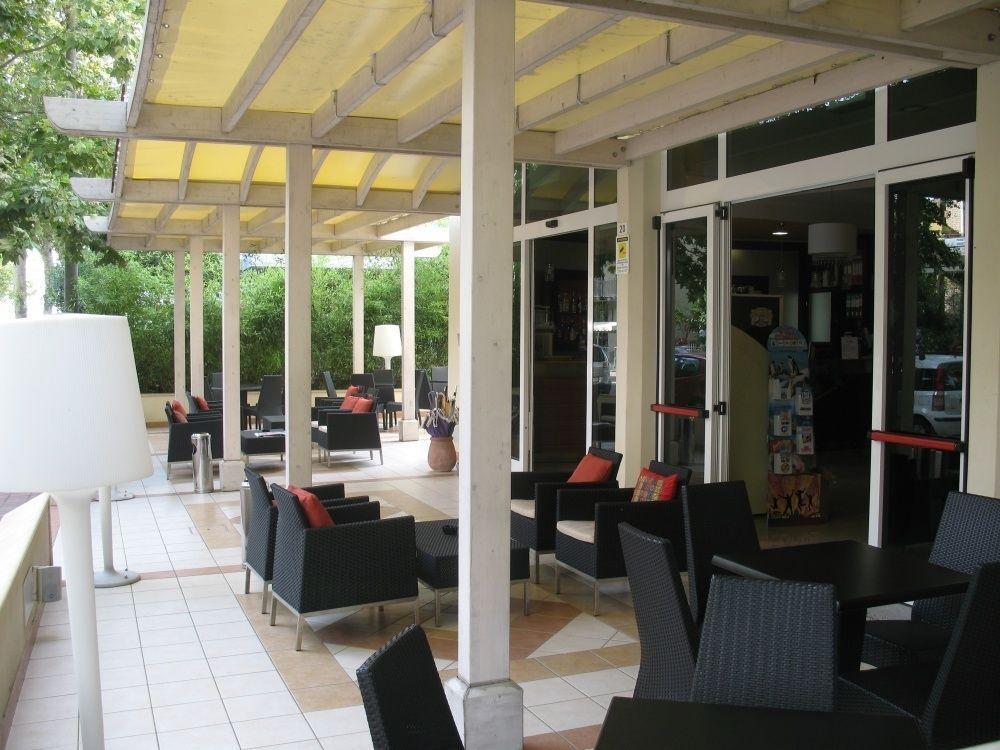 Hotel Orly Cesenatico Eksteriør bilde