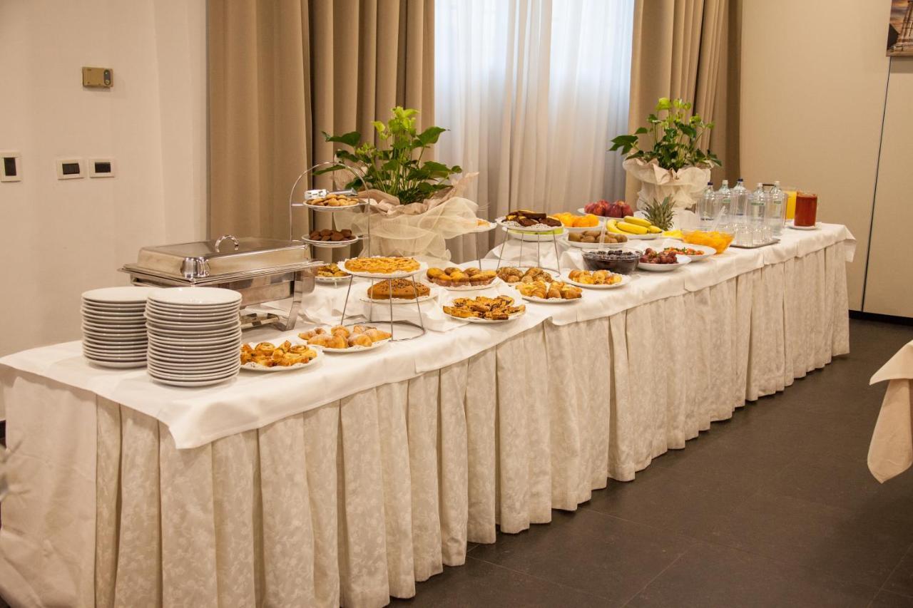 Hotel Orly Cesenatico Eksteriør bilde